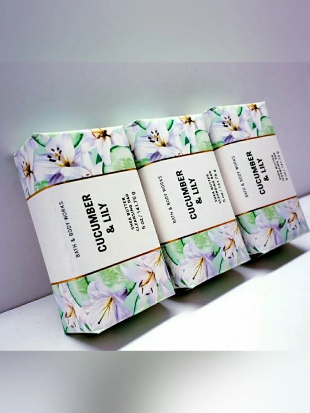 Bath & Body Works CUCUMBER & LILY Shea Butter Cleansing Bar Soap, 5 oz (3 pack)